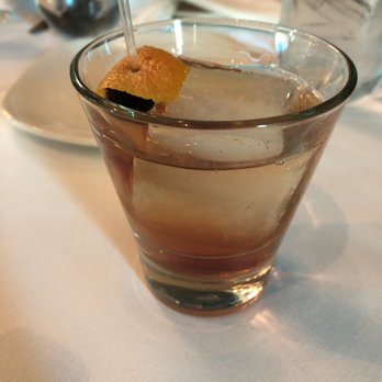Belvedere Room - Old fashioned - New American Near Me - Bakersfield, California