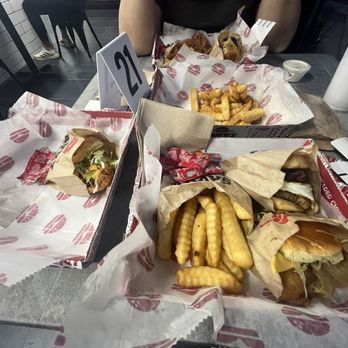 Savvy Sliders - Fast Food Near Me - Brook Park, Ohio