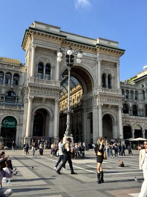 Piazza del Duomo by null