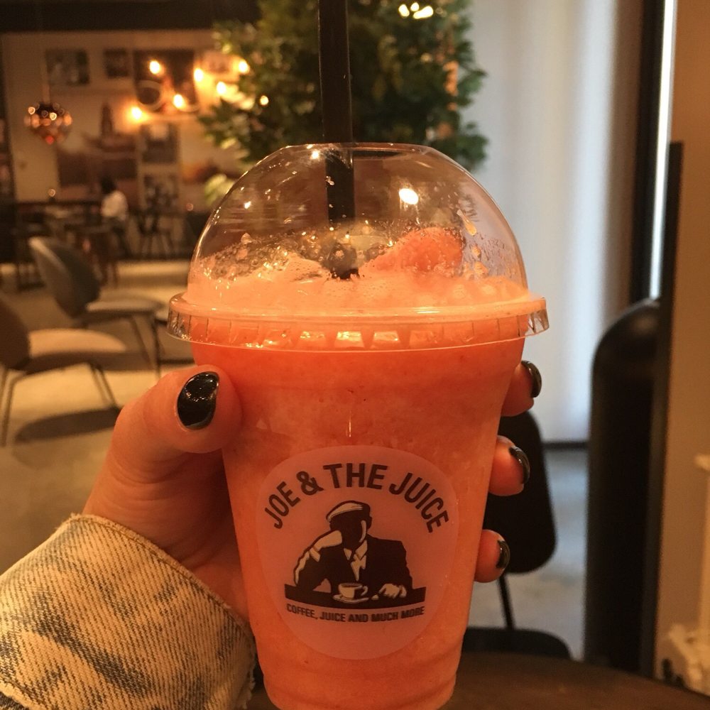 JOE & THE JUICE - Hell of A Nerve Shake size S: strawberry, banana, elderflower - Juice Bars & Smoothies Near Me - Chicago, Illinois JOE & THE JUICE - Hell of A Nerve Shake size S: strawberry, banana, elderflower - Juice Bars & Smoothies Near Me - Chicago, Illinois