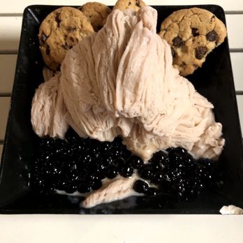 Hangout - shaved ice - Desserts Near Me - Ottawa, Ontario