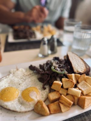 Panizza Bistro by null