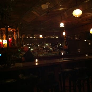 Button Bar - Bars Near Me - Surry Hills, NSW