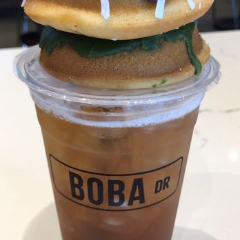 Boba Drive - Hojicha tea And mochi donuts - Bubble Tea Near Me - Sunnyvale, California