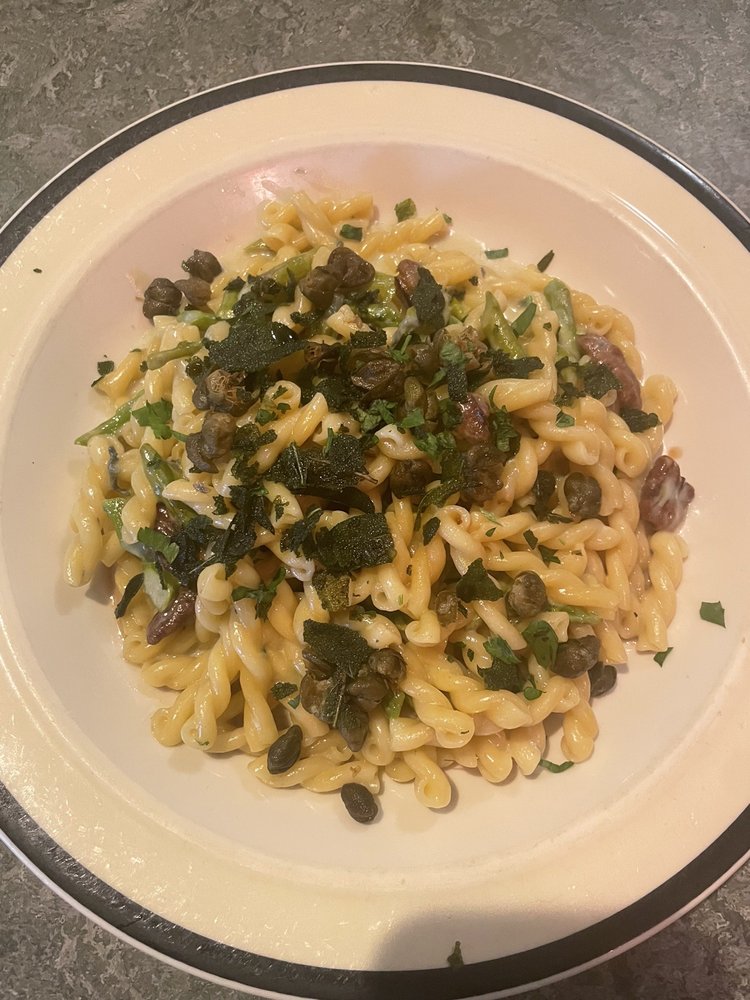 GOOD NEWS RESTAURANT AND BAR 104 Photos & 230 Reviews 694 Main St S