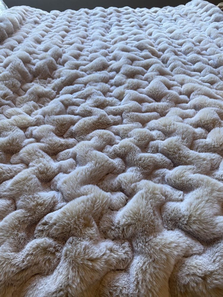 JUNE’S ALTERATIONS AND CLEANERS Updated May 2024 10 Photos & 14