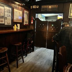 Zip's Cafe - Cute saloon-style door separating the dining and bar area