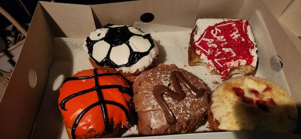 Peterson's Donut Corner by null
