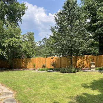 Summit Fence - Staining - Clear UV protection - Fences & Gates Near Me - Acworth, Georgia