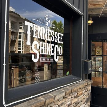 Tennessee Shine - Distilleries Near Me - Gatlinburg, Tennessee Tennessee Shine - Distilleries Near Me - Gatlinburg, Tennessee