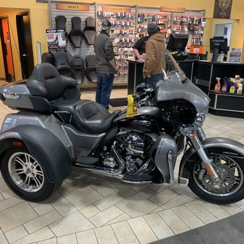 Motown Harley-Davidson - My new 2016 Tri Glide, I love it. - Motorcycle Repair Near Me - Taylor, Michigan Motown Harley-Davidson - My new 2016 Tri Glide, I love it. - Motorcycle Repair Near Me - Taylor, Michigan
