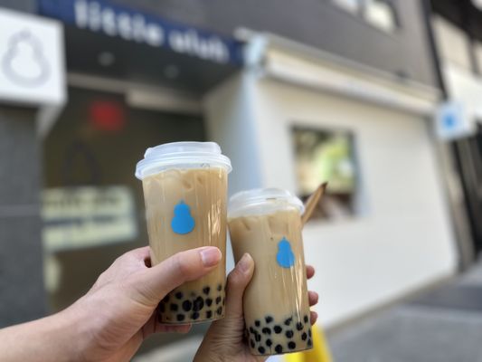 little uluh (Manhattan) by null