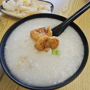 May Rice Roll & Congee - Laiwan congee - Cantonese Near Me - Burnaby, British Columbia
