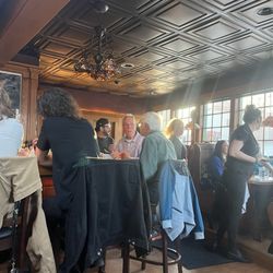 Kipling's Restaurant & Pub - Interior