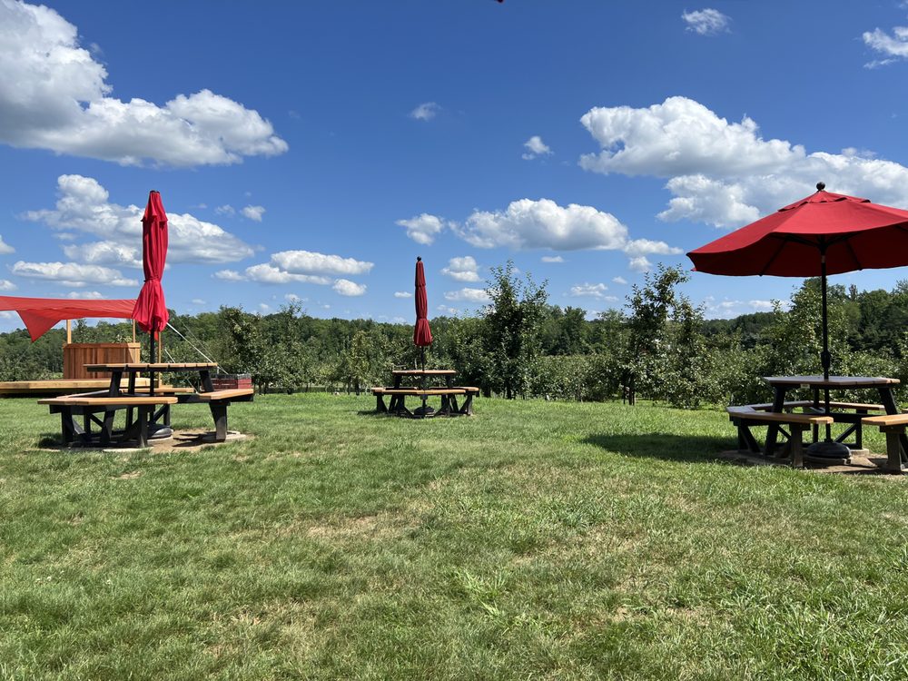 Social spots from Davenport Fruit Farm Cidery & Winery