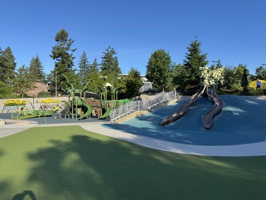 Bellevue Downtown Park by null
