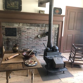 Old Sturbridge Village - Museums Near Me - Sturbridge, Massachusetts
