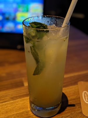 Yard House by null