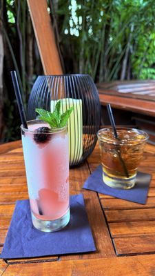 DrYnk Bar & Lounge by null