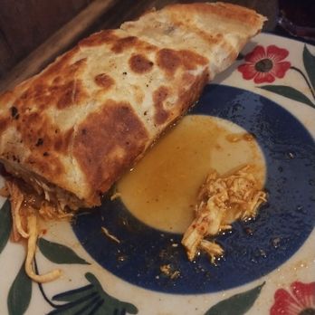 Agaves Cantina - Greasy disgusting chicken quesadilla - Mexican Near Me - Summerville, South Carolina