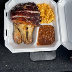 Snooties BBQ - 3 meat combo