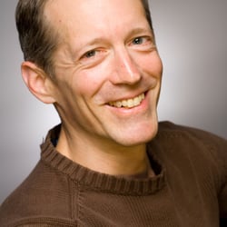 Easy Spine Wellness Center - Dr. Steve Gardner 2006
Started my practice in 1997