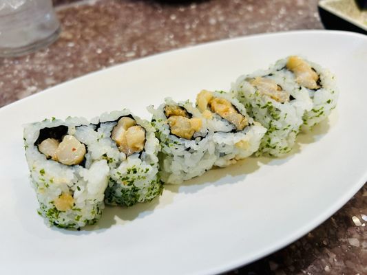 Photo of Sushi Erika - North Bay Village, FL, US. Spicy scallop roll