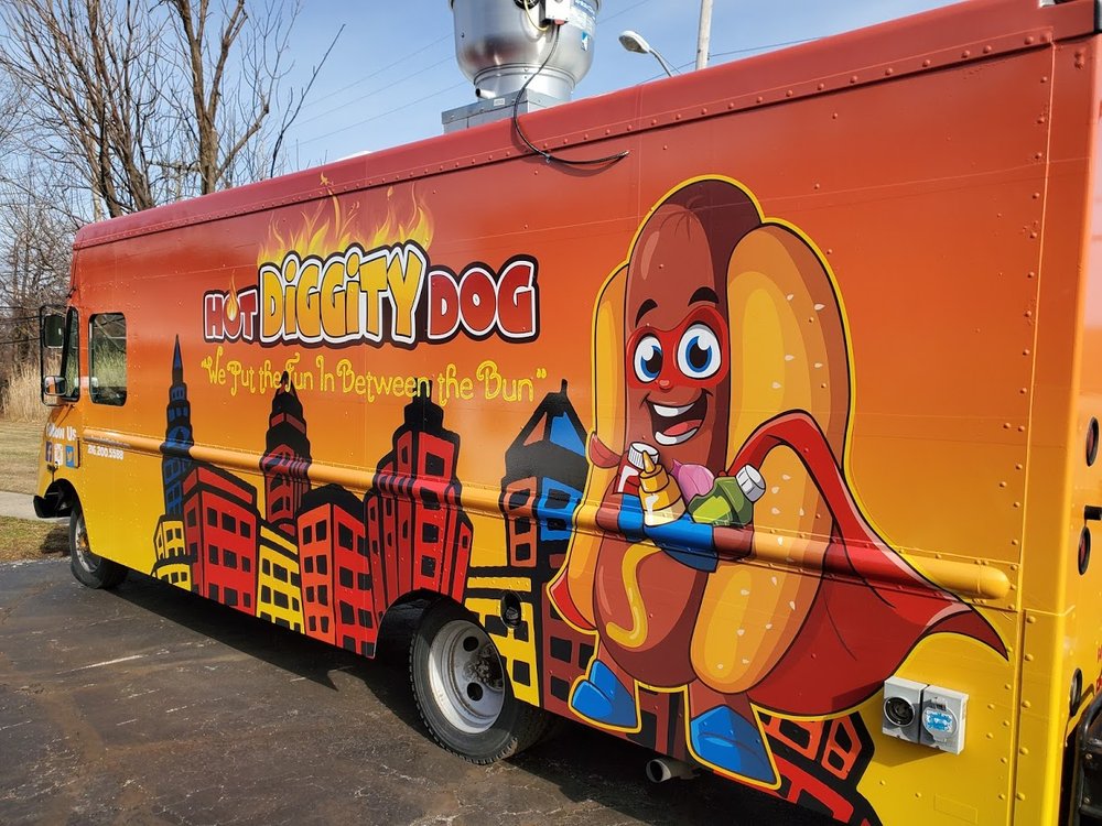 HOT DIGGITY DOG Updated October 2024 Euclid, Ohio Food Trucks Restaurant Reviews Phone