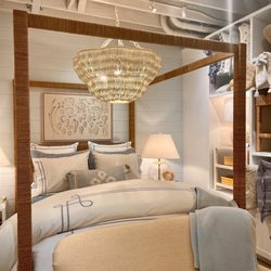 Serena & Lily Newport Beach - Bedroom