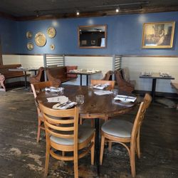 The Oar - Lamorna - Part of dining area