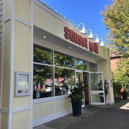 Exterior outside entrance of Sunset Grill - Niagara-on-the-Lake, Ontario Exterior outside entrance of Sunset Grill - Niagara-on-the-Lake, Ontario