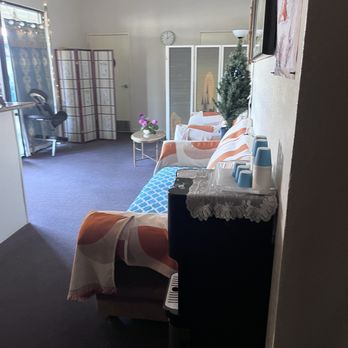 E Massage Therapy - Front area - Acupuncture Near Me - American Canyon, California E Massage Therapy - Front area - Acupuncture Near Me - American Canyon, California