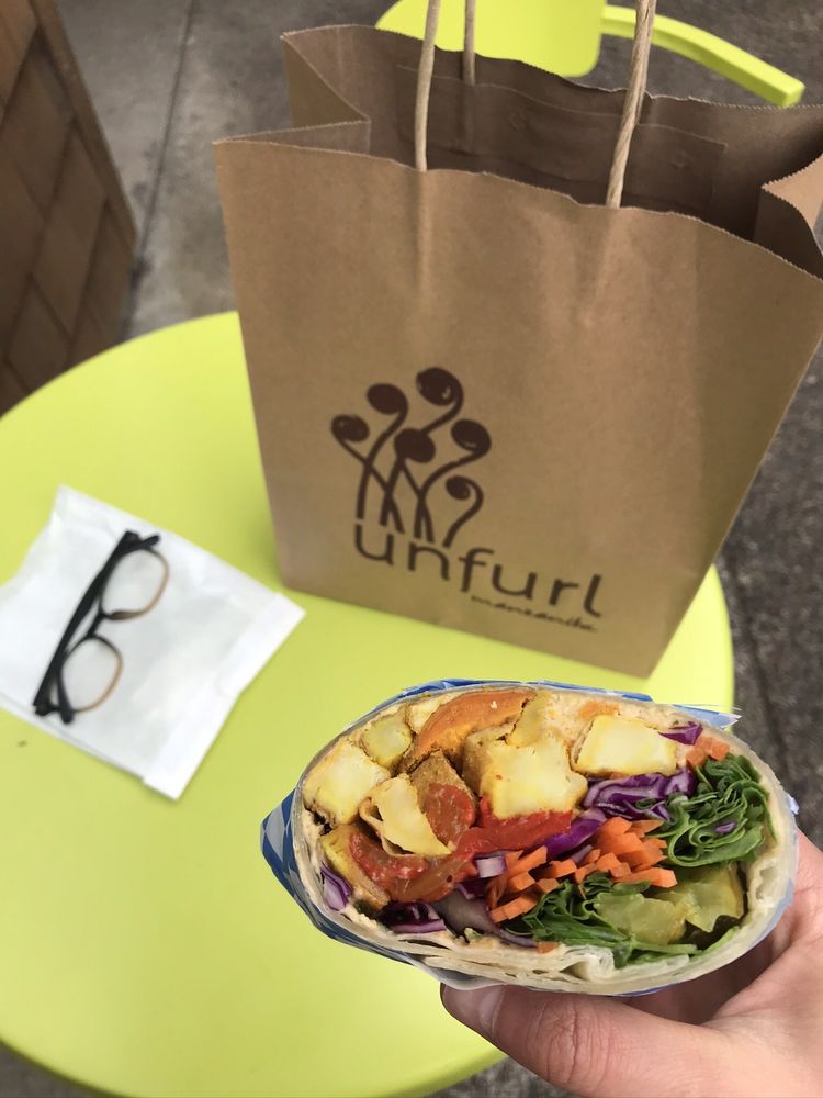 WILD GROCERY Updated June 2024 11 Photos & 33 Reviews 298 Laneda, Manzanita, Oregon