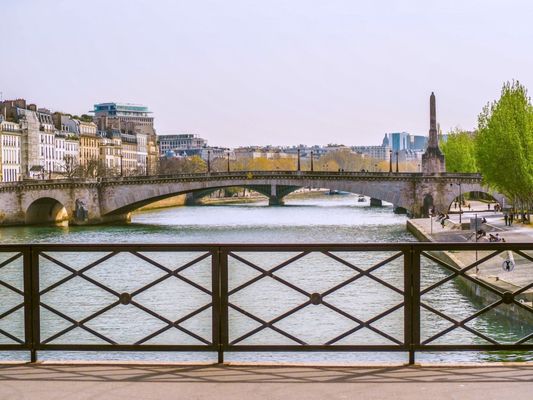 Latin Quarter by null