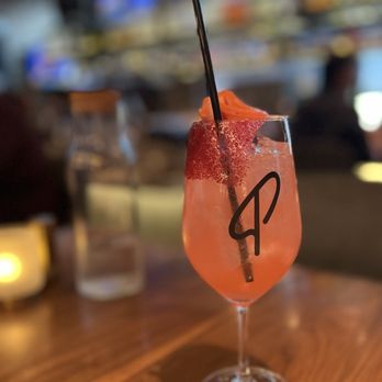 Perry's Steakhouse & Grille - Grapevine - Rose Rosé Spritzer - Seafood Near Me - Grapevine, Texas Perry's Steakhouse & Grille - Grapevine - Rose Rosé Spritzer - Seafood Near Me - Grapevine, Texas