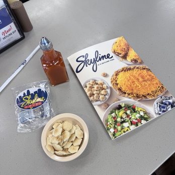 Skyline Chili - Crackers & Skyline hot sauce - Fast Food Near Me - Richwood, Kentucky Skyline Chili - Crackers & Skyline hot sauce - Fast Food Near Me - Richwood, Kentucky
