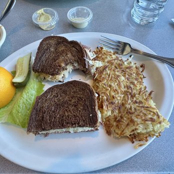 Bay Cafe - Rueben w hashbrowns. $25 - Breakfast & Brunch Near Me - Seattle, Washington Bay Cafe - Rueben w hashbrowns. $25 - Breakfast & Brunch Near Me - Seattle, Washington