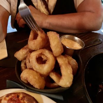 Idle Hour - My friend digging into the crunchy onion rings - American Near Me - Los Angeles, California