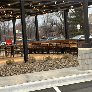 Raising Cane's Chicken Fingers - Outdoor seating - Chicken Shop Near Me - Canton, Michigan