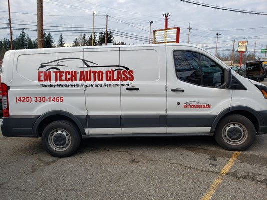 Em Tech Auto Glass