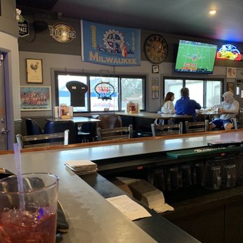 TomKen's Friendly Fried Chicken - Big bar! - Chicken Wings Near Me - Milwaukee, Wisconsin TomKen's Friendly Fried Chicken - Big bar! - Chicken Wings Near Me - Milwaukee, Wisconsin