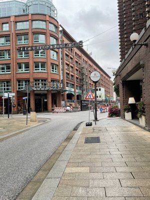 Renaissance Hamburg Hotel by null