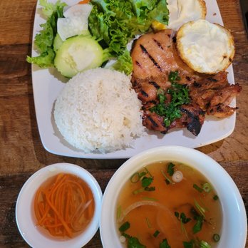 Pho Hoan Pasteur Gardena - Vietnamese Near Me - Gardena, California