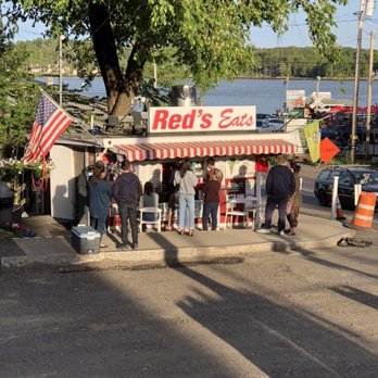 Red's Eats - Small, but mighty. - Seafood Near Me - Wiscasset, Maine Red's Eats - Small, but mighty. - Seafood Near Me - Wiscasset, Maine