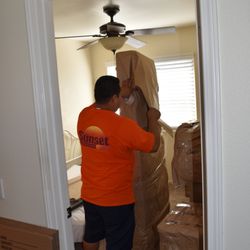 Sunset International Shipping - shipping overseas