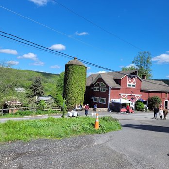 Hopkins Vineyard - Venues & Event Spaces Near Me - Warren, Connecticut