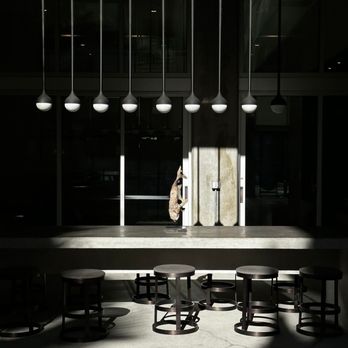 G12 - The courtyard is so photogenic - Apartments Near Me - Los Angeles, California