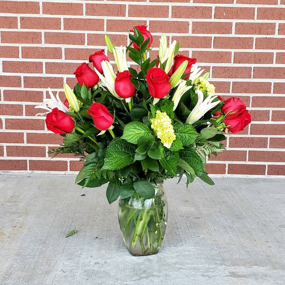 FLOWERS ON BASE AT FORT LEONARD WOOD 11 Photos 22750 Spruce Rd, Waynesville, Missouri