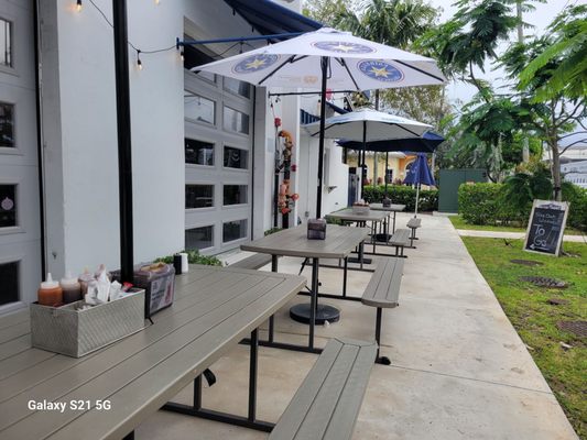 Pig Beach BBQ Palm Beach by null