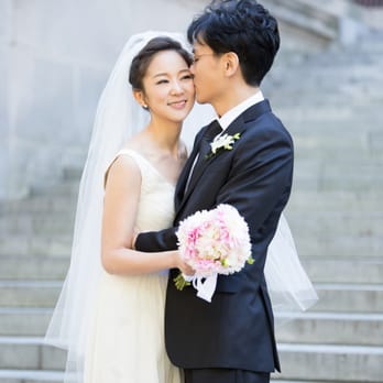 Love Notes by June - Simple & Elegant Bride
Makeup & Hair by June - Makeup Artists Near Me
